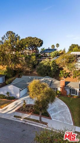 4550 S Mullen Avenue, Los Angeles, CA 90043