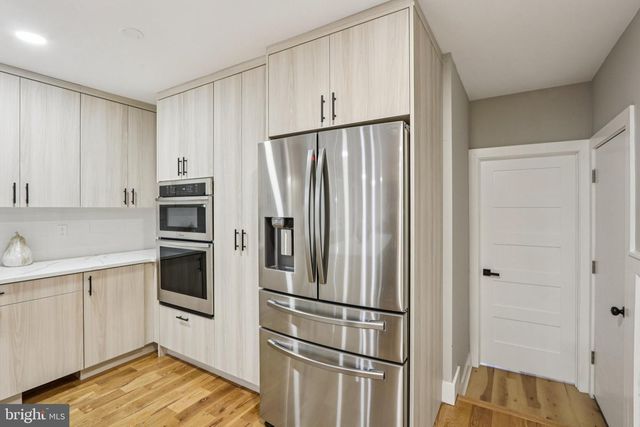 923 HUNT DR, Yardley, PA 19067