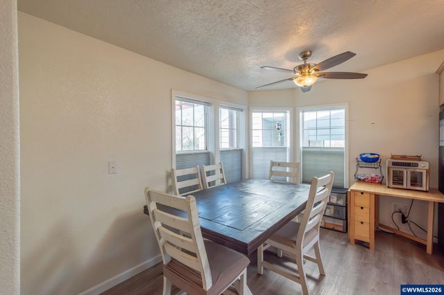 1177 Vaughan Ln, Lebanon, OR 97355