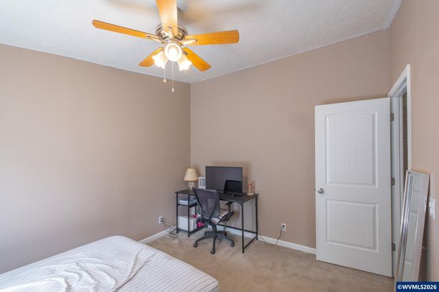 1177 Vaughan Ln, Lebanon, OR 97355