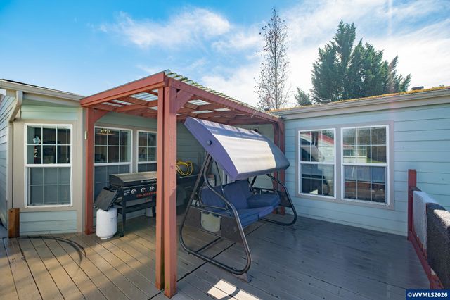 1177 Vaughan Ln, Lebanon, OR 97355