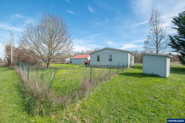 1177 Vaughan Ln, Lebanon, OR 97355