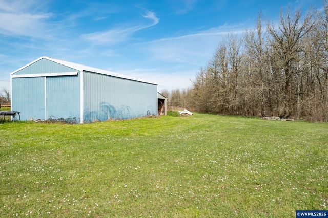 1177 Vaughan Ln, Lebanon, OR 97355