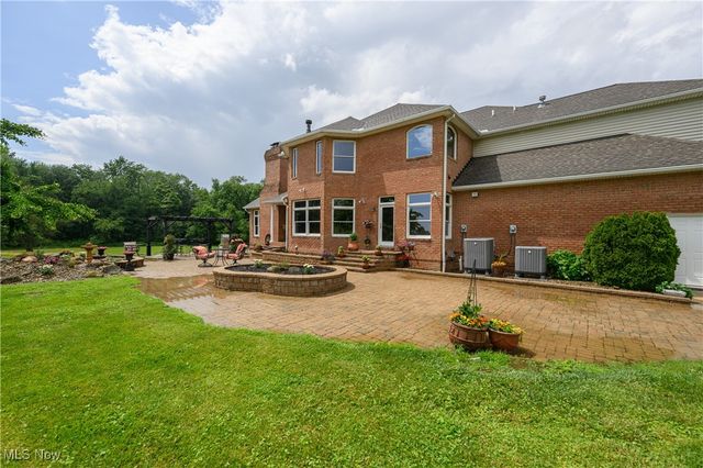 15644 Marshallville Street NW, Canal Fulton, OH 44614