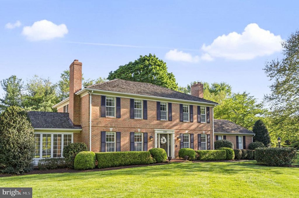 Image 3 of property listing at 12411 PENELOPE CT, Fulton, MD 20759