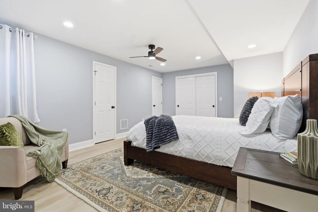 Image 37 of property listing at 12411 PENELOPE CT, Fulton, MD 20759