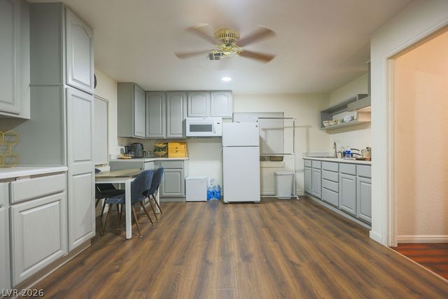 4877 Patterson Avenue, Las Vegas, NV 89104