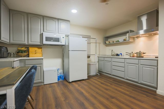 4877 Patterson Avenue, Las Vegas, NV 89104