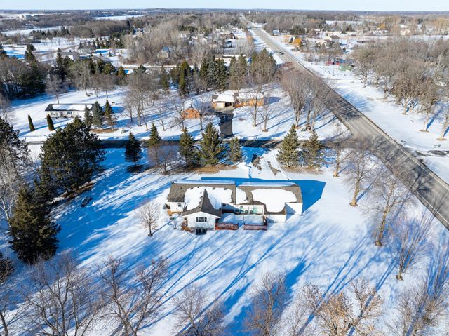 2506 Ranchwood Circle SE, Alexandria, MN 56308