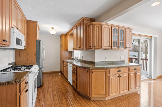 2506 Ranchwood Circle SE, Alexandria, MN 56308