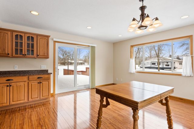 2506 Ranchwood Circle SE, Alexandria, MN 56308