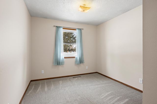 2506 Ranchwood Circle SE, Alexandria, MN 56308