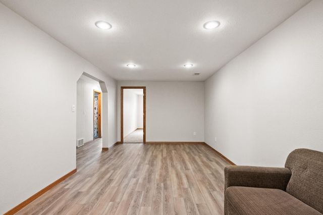 2506 Ranchwood Circle SE, Alexandria, MN 56308