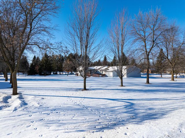 2506 Ranchwood Circle SE, Alexandria, MN 56308