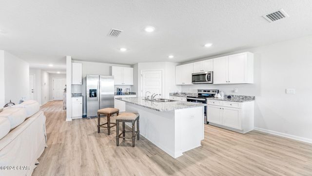 7337 Morningside Drive, Panama City, FL 32404