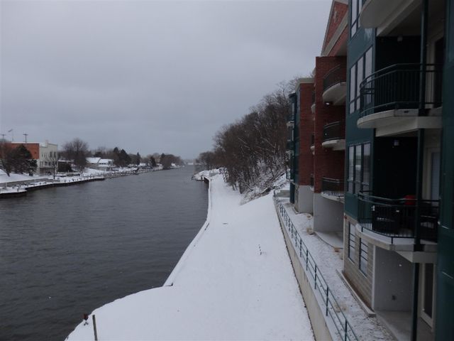 Sixth Ave, Manistee, MI 49660