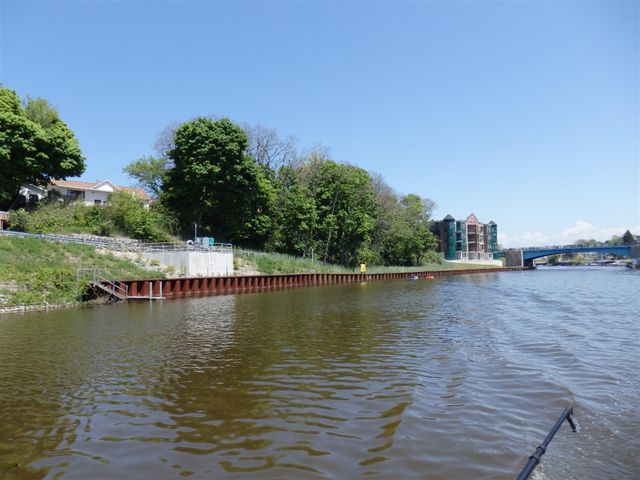 Sixth Ave, Manistee, MI 49660