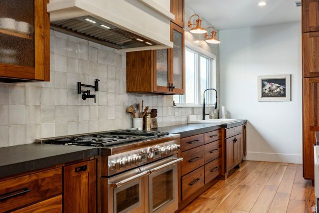 6347 W 10400 N, Highland, UT 84003