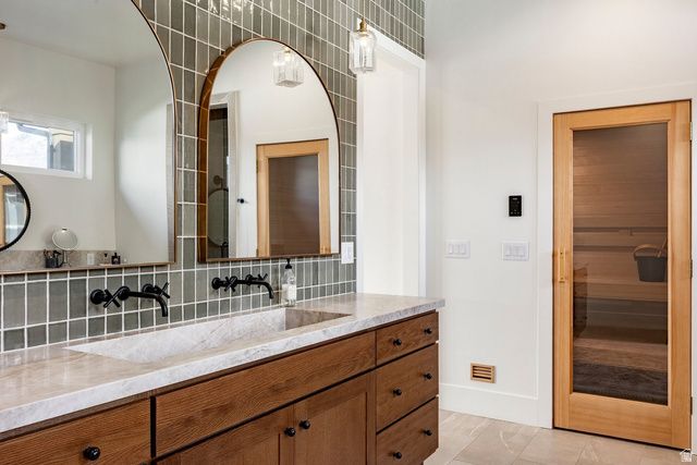 6347 W 10400 N, Highland, UT 84003