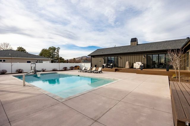 6347 W 10400 N, Highland, UT 84003