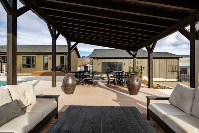 6347 W 10400 N, Highland, UT 84003