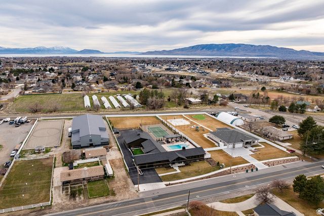 6347 W 10400 N, Highland, UT 84003