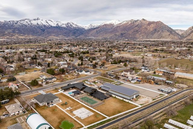 6347 W 10400 N, Highland, UT 84003