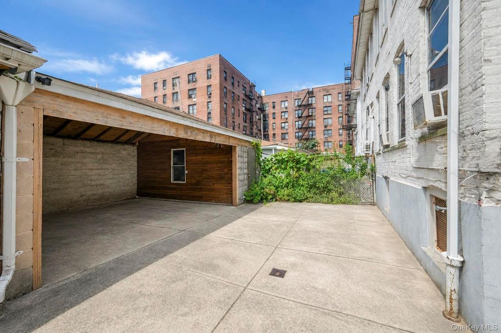 138 E 92nd Street, Brooklyn, NY 11212 — photo 4