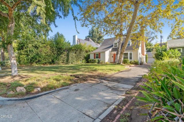 44 San Miguel Road, Pasadena, CA 91105
