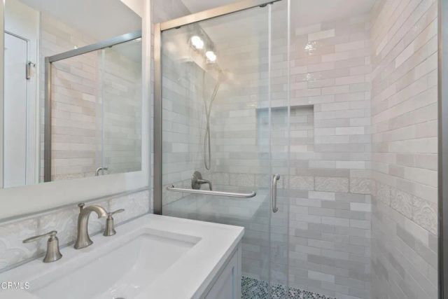 44 San Miguel Road, Pasadena, CA 91105