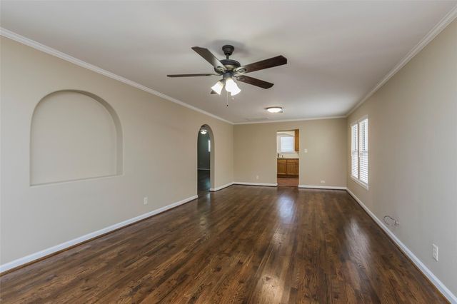 730 E 8th Street, Houston, TX 77007