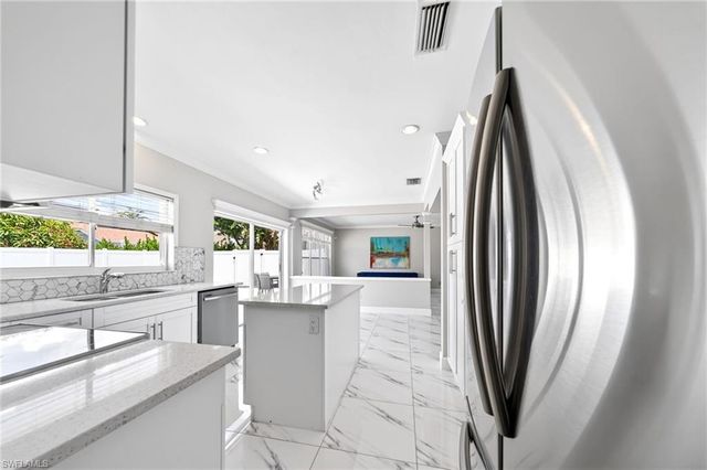 13225 Hampton Park CT, Fort Myers, FL 33913