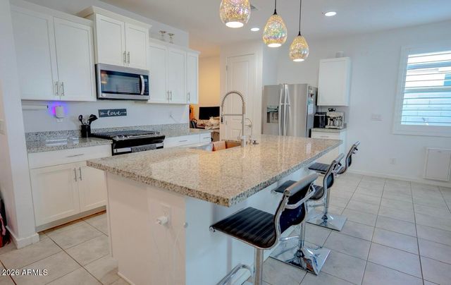 8917 S 67TH Drive, Laveen, AZ 85339