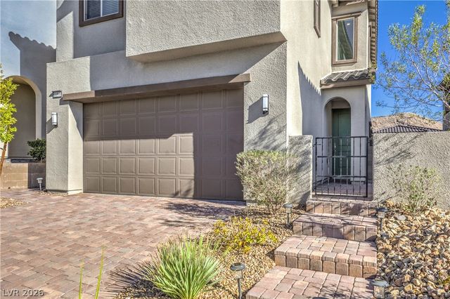 11540 OBSERVATION POINT Avenue, Las Vegas, NV 89138
