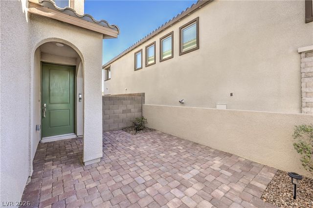 11540 OBSERVATION POINT Avenue, Las Vegas, NV 89138