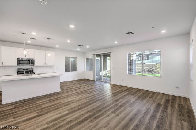 11540 OBSERVATION POINT Avenue, Las Vegas, NV 89138