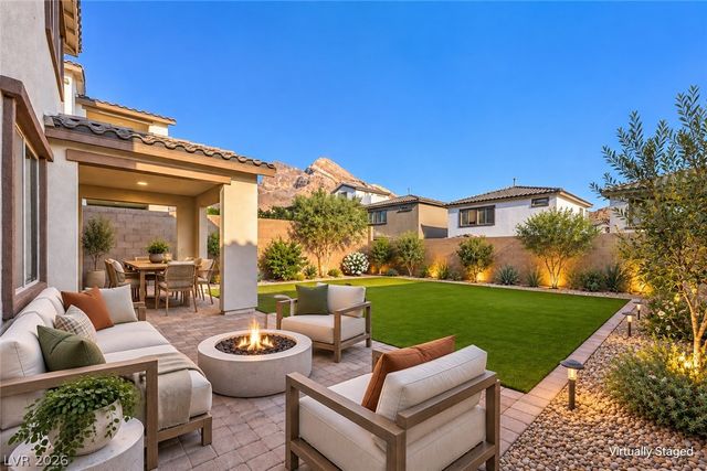 11540 OBSERVATION POINT Avenue, Las Vegas, NV 89138