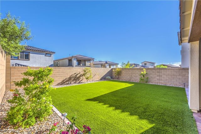 11540 OBSERVATION POINT Avenue, Las Vegas, NV 89138