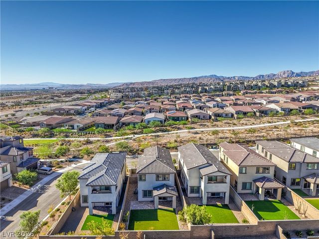 11540 OBSERVATION POINT Avenue, Las Vegas, NV 89138