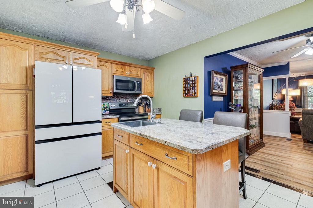 Image 17 of property listing at 27104 HARTWELL CT, Mechanicsville, MD 20659