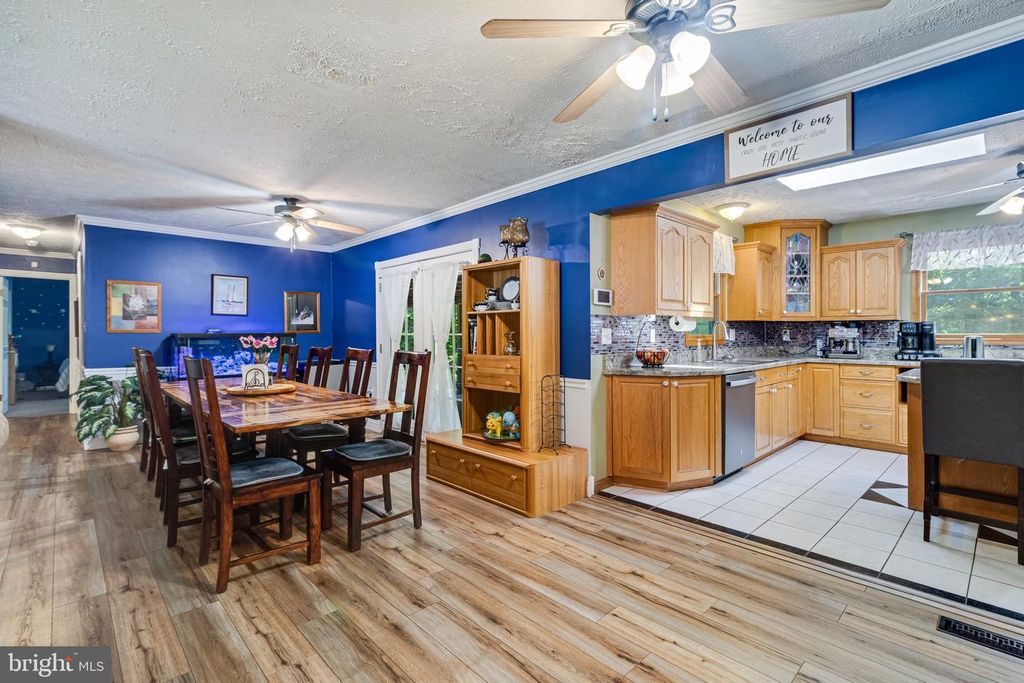 Image 24 of property listing at 27104 HARTWELL CT, Mechanicsville, MD 20659