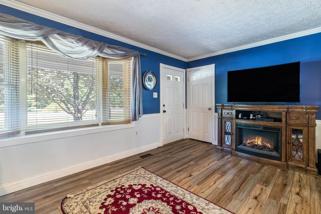 Image 28 of property listing at 27104 HARTWELL CT, Mechanicsville, MD 20659