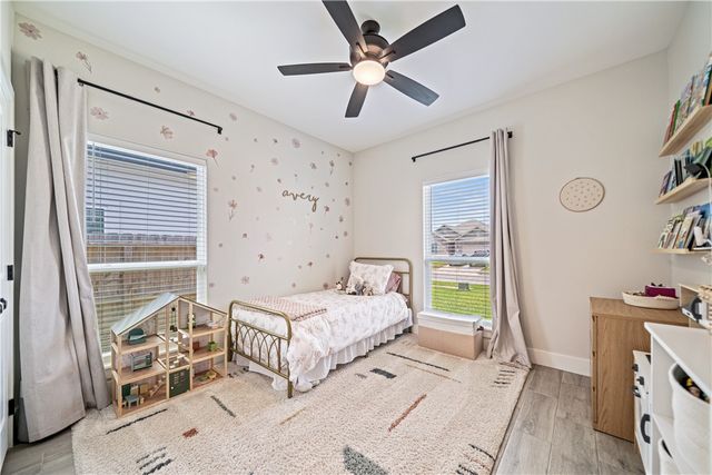 7825 Hulk Dr, Corpus Christi, TX 78414