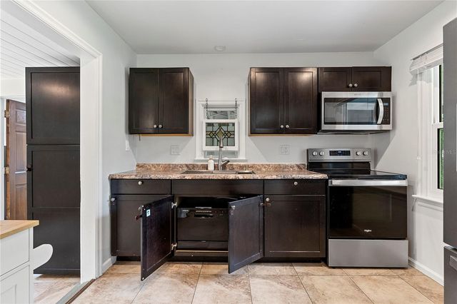 823 CATALINA DRIVE, Sanford, FL 32771