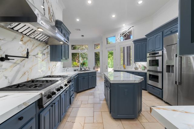 3205 High Point Drive, Flower Mound, TX 75022