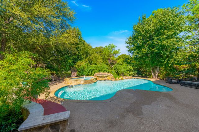 3205 High Point Drive, Flower Mound, TX 75022