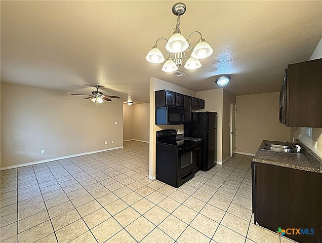 1305 Covey Lane A, Killeen, TX 76542