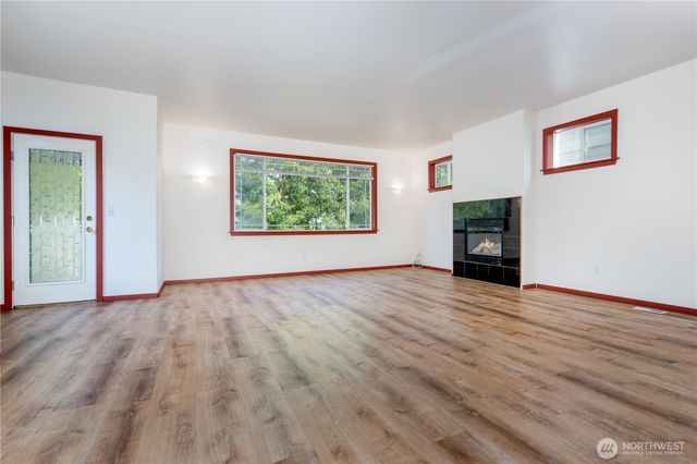 1102 Chestnut Street, Everett, WA 98201