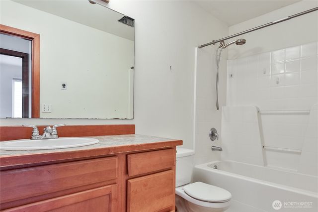 1102 Chestnut Street, Everett, WA 98201