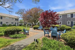 15 Pleasant St E23, Harwich, MA 02646